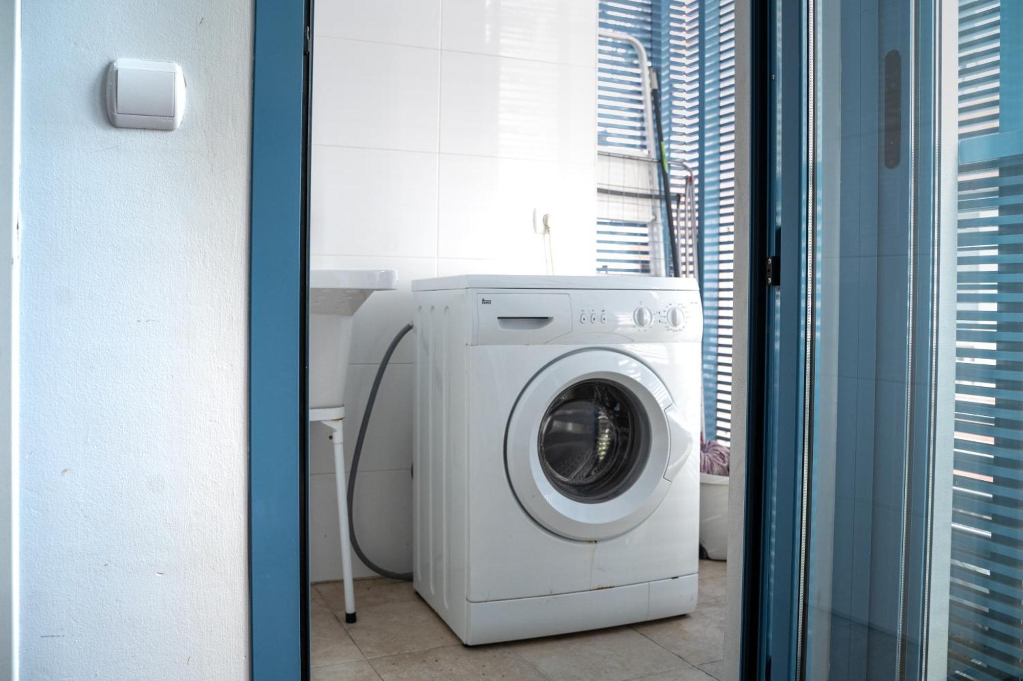 Apartamento Cerca De La Playa Benidorm Bagian luar foto